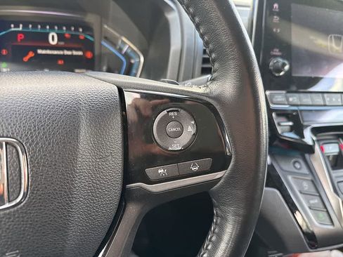 Used 2023 Honda Odyssey Touring image 10