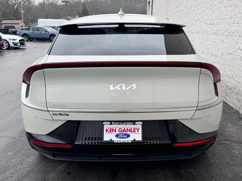 Used 2022 Kia EV6 Wind w/ Wind Technology Package image 10
