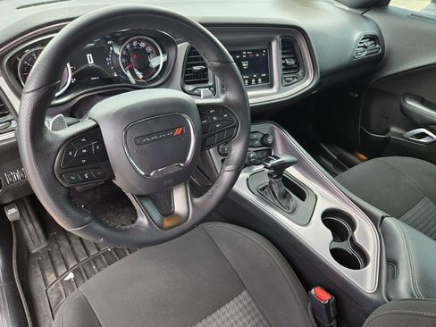 Certified 2023 Dodge Challenger R/T RWD image 10