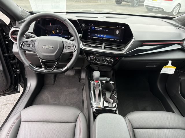 Certified 2025 Chevrolet Trax RS w/ Driver Confidence Package FWD image 17