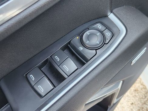 Used 2022 Chevrolet Silverado 1500 LT Trail Boss w/ LT Trail Boss Premium Package image 24