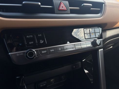 Used 2024 Kia Seltos SX image 18