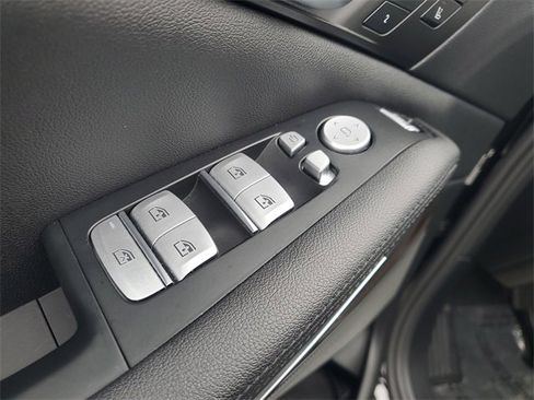 Used 2020 BMW X7 xDrive40i w/ Parking Assistance Package image 22