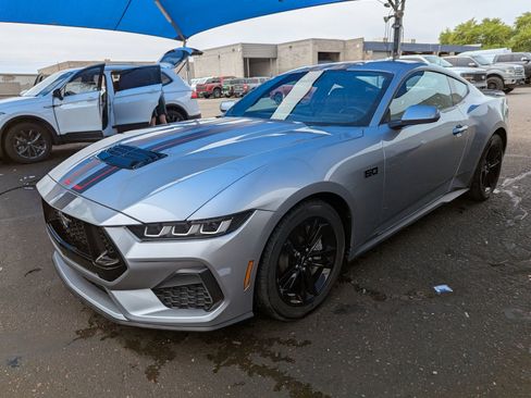Used 2024 Ford Mustang GT RWD image 1