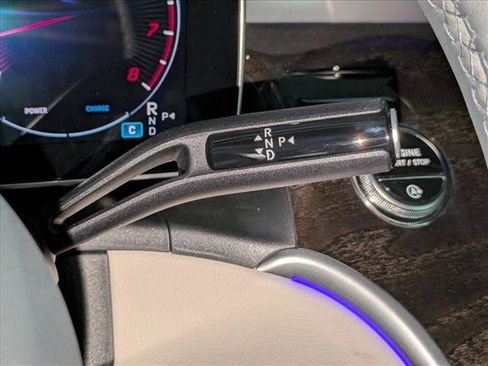 New 2026 Mercedes-Benz GLC 300 image 12