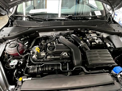 New 2026 Volkswagen Jetta SE image 13