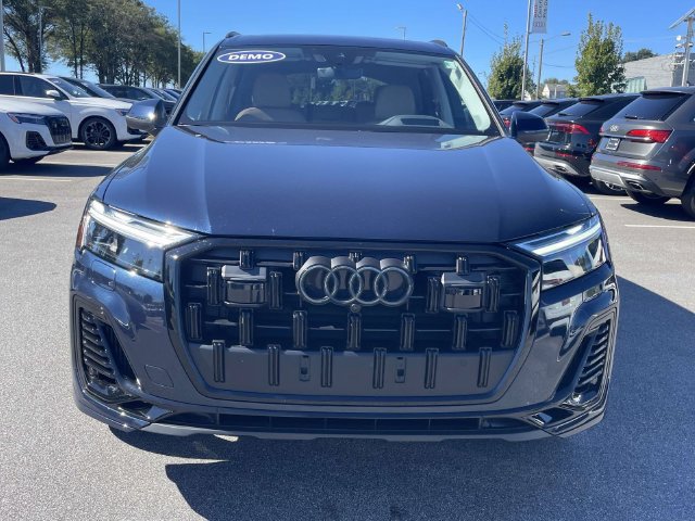 Used 2026 Audi Q7 3.0T Prestige w/ Prestige Package AWD/4WD image 2