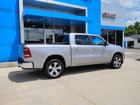 Used 2022 RAM 1500 Laramie AWD/4WD image 6