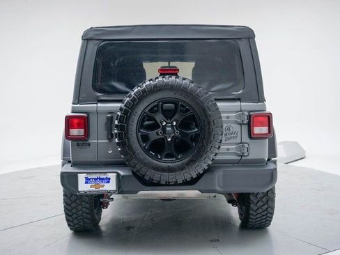 Used 2023 Jeep Wrangler Willys image 6