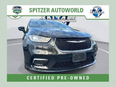 Used 2024 Chrysler Pacifica Limited