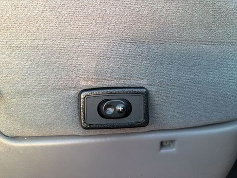 Used 1996 Ford Bronco XLT image 20