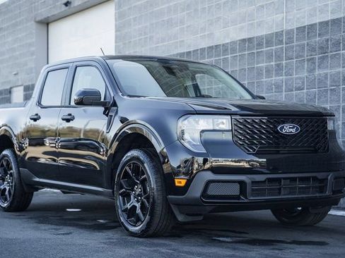 New 2026 Ford Maverick XLT w/ XLT Luxury Package AWD/4WD image 2