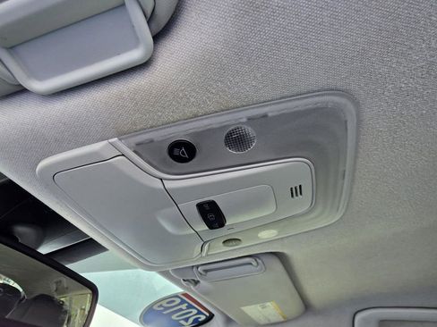 Used 2019 Toyota Prius XLE image 24