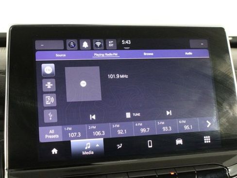 Used 2024 Jeep Compass Trailhawk image 30