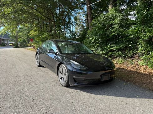 Used 2021 Tesla Model 3 Long Range AWD/4WD image 9