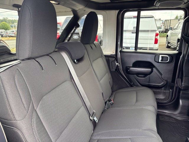 Used 2022 Jeep Wrangler Unlimited Sport AWD/4WD image 21