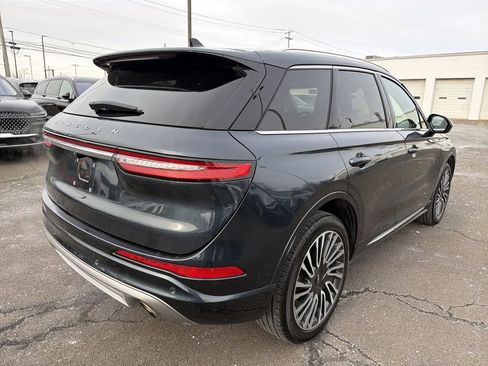 Certified 2022 Lincoln Corsair Reserve w/ Sport Package image 5