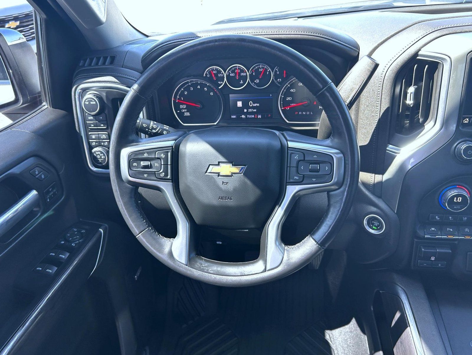 Used 2021 Chevrolet Silverado 1500 LTZ w/ LTZ Premium Package AWD/4WD image 11