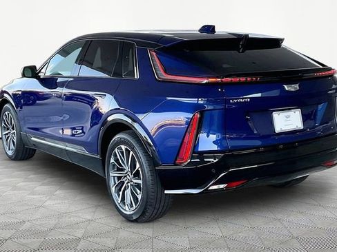 New 2026 Cadillac Lyriq Sport RWD image 4