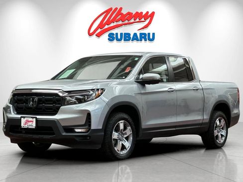 Used 2025 Honda Ridgeline RTL image 9