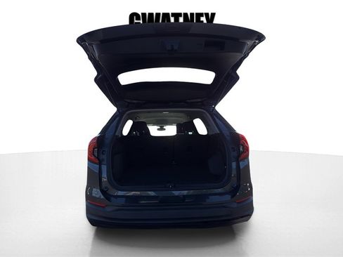 Used 2020 GMC Terrain SLE image 15