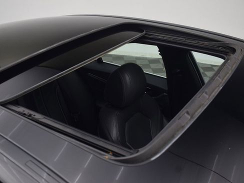 Used 2020 BMW 530i w/ Convenience Package image 17