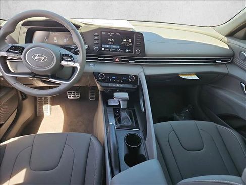 New 2026 Hyundai Elantra Sport FWD image 14