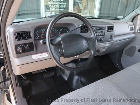 Used 1999 Ford F350 2WD Crew Cab DRW Super Duty image 10