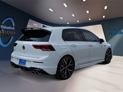 Used 2024 Volkswagen Golf R image 6