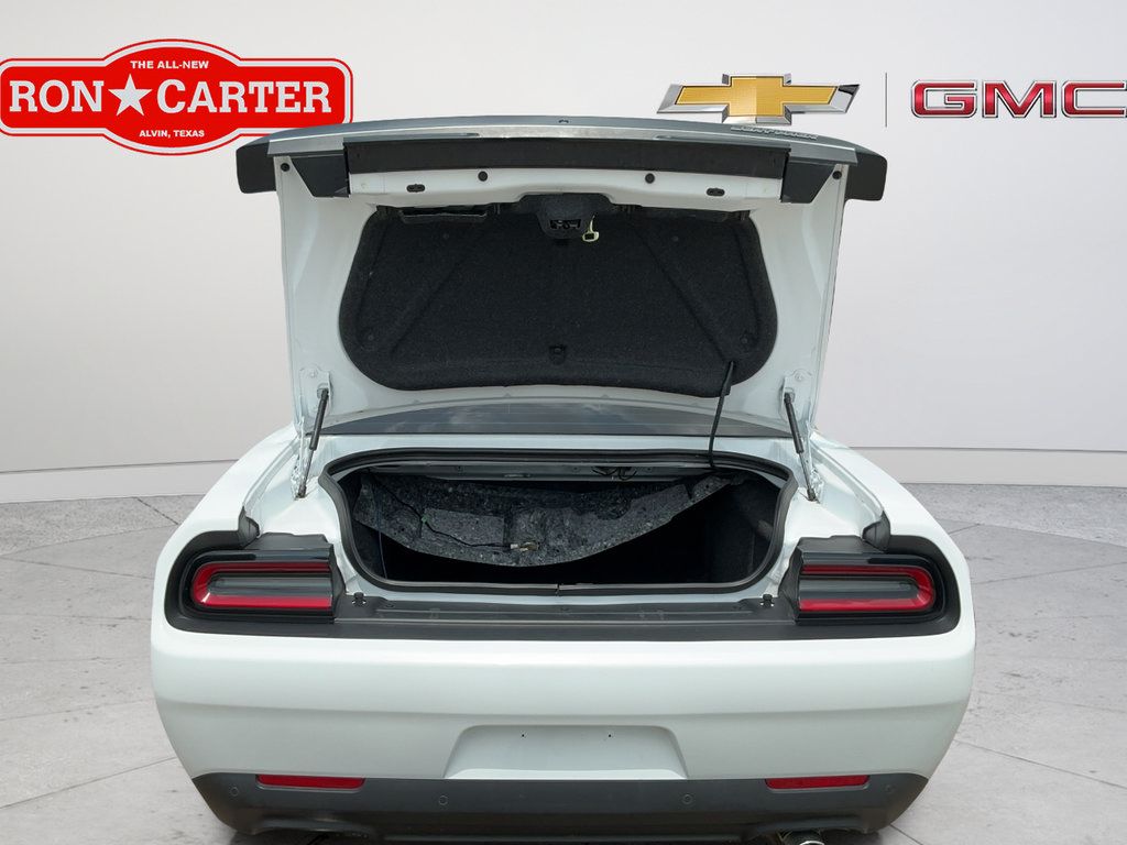 Used 2023 Dodge Challenger R/T Scat Pack RWD image 18