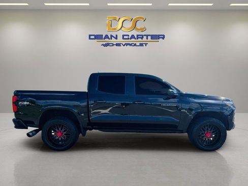 Used 2023 Chevrolet Colorado Z71 image 8