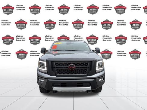 Certified 2024 Nissan Titan PRO-4X image 12