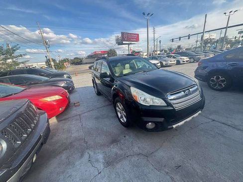 Used 2013 Subaru Outback 2.5i Limited w/ Moonroof Pkg image 15