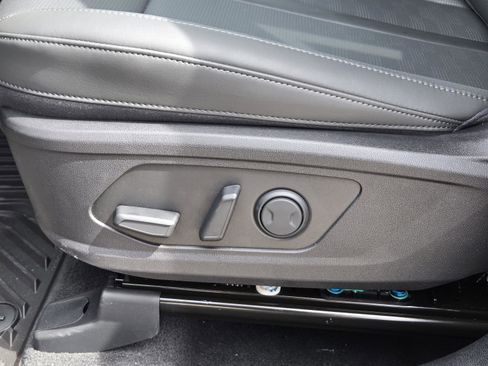 New 2026 Kia Sorento EX image 17