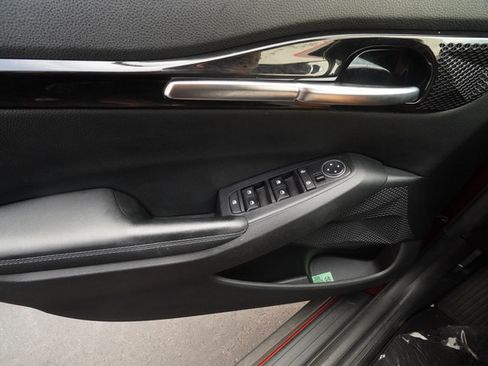 Used 2023 Kia Seltos S w/ Navigation Package FWD image 11