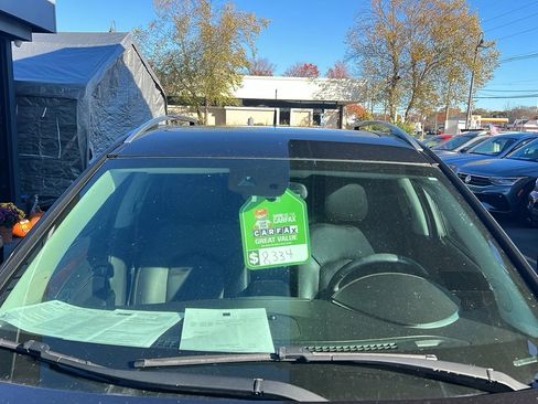 Used 2013 Cadillac SRX Luxury w/ Driver Awareness Package image 11