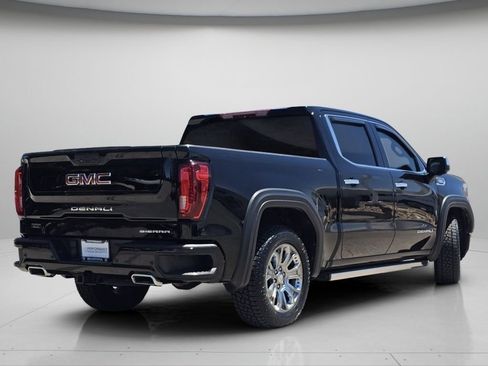 Used 2021 GMC Sierra 1500 Denali w/ Denali Ultimate Package AWD/4WD image 26
