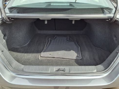 Used 2025 Nissan Sentra S w/ Trunk Package FWD image 23