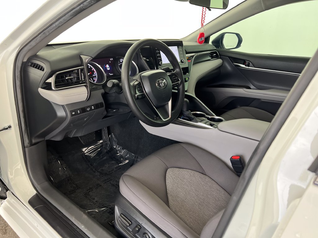 Used 2024 Toyota Camry LE AWD/4WD image 19