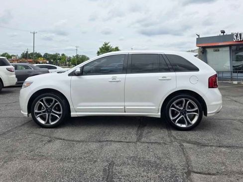 Used 2014 Ford Edge Sport w/ Driver Entry Package AWD/4WD image 3