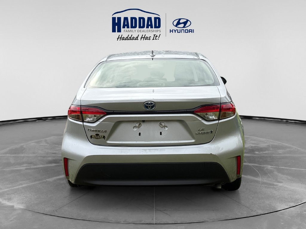 Used 2023 Toyota Corolla LE AWD/4WD image 4