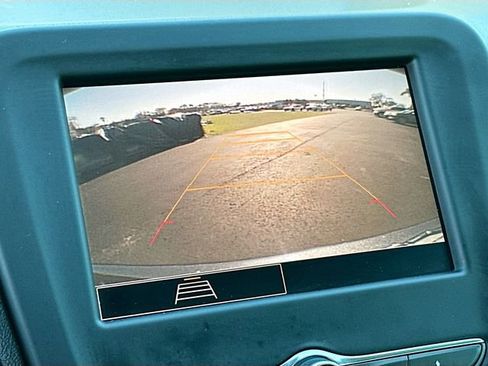 Used 2022 Chevrolet Equinox LS image 13