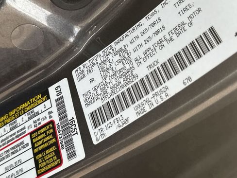 Used 2022 Toyota Tundra SR5 image 33