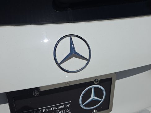 Certified 2023 Mercedes-Benz GLA 250 image 36