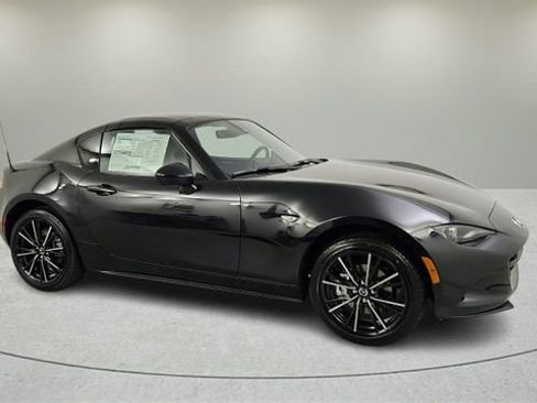 New 2026 MAZDA MX-5 Miata RF Grand Touring RWD image 2