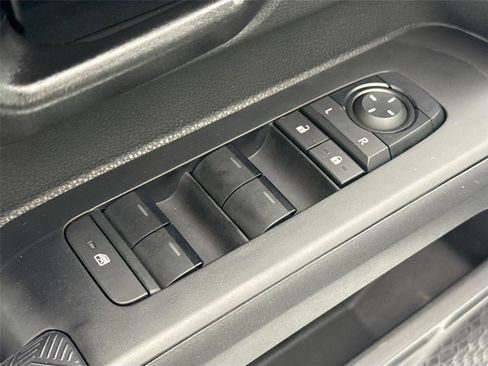 Certified 2024 Toyota Tacoma SR5 image 30