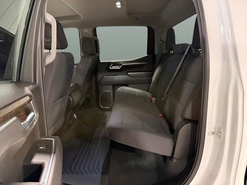 Used 2022 GMC Sierra 1500 SLE image 30