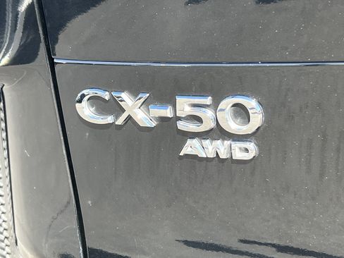 Used 2025 MAZDA CX-50 AWD 2.5 S w/ Preferred Package image 9