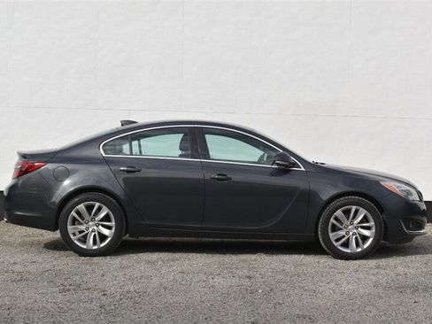 Used 2015 Buick Regal Premium FWD image 6
