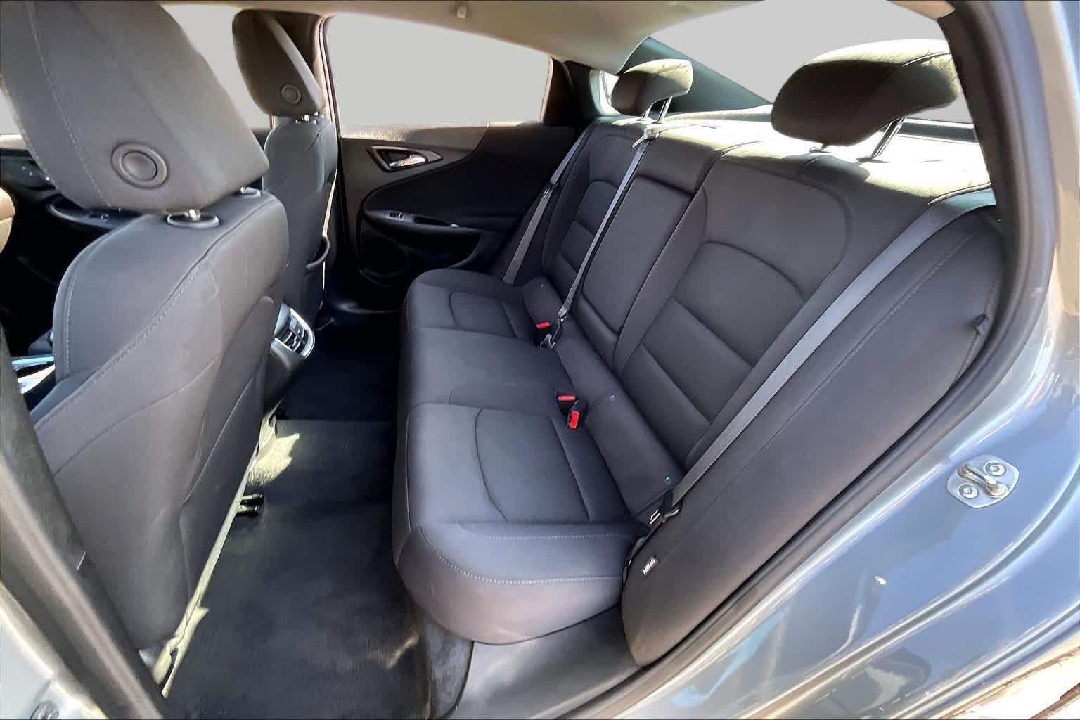 Used 2024 Chevrolet Malibu LT FWD image 20